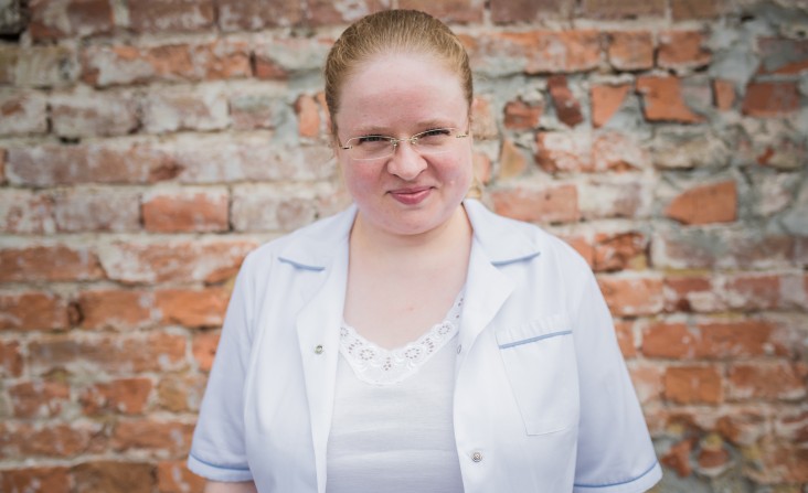 Beata Bąk, technik masażysta (stażystka): Moją misją jest niwelowanie dolegliwości bólowych